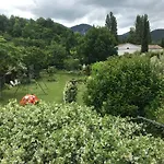 Et Salle De Bain Privé S'ouvrant Sur Terrasse, Jardin Et Cuisine D'été *