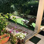Et Salle De Bain Prive S'ouvrant Sur Terrasse, Jardin Et Cuisine D'ete 컨트리하우스 퀼랑