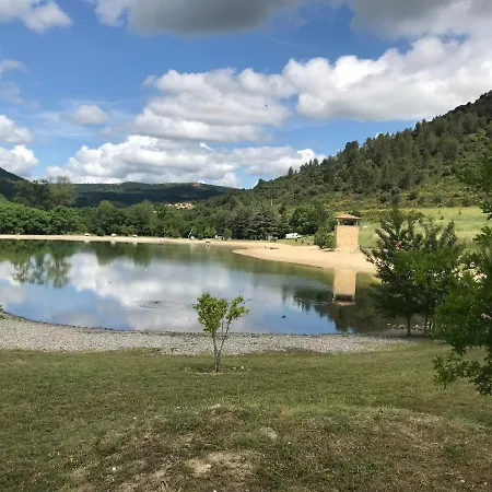 Lantställe Et Salle De Bain Prive S'ouvrant Sur Terrasse, Jardin Et Cuisine D'ete *