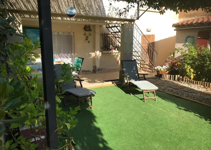 Et Salle De Bain Prive S'ouvrant Sur Terrasse, Jardin Et Cuisine D'ete Quillan
